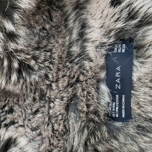 Zara Faux Fur Cable Knit Vest - Picture 4 of 11